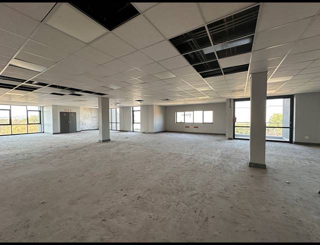 311.70M² OFFICE TO LET IN IRENE